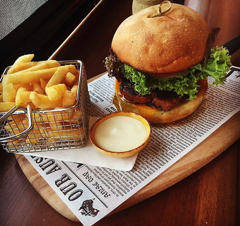 Agatha's Licensed Cafe - Hotel VIC 5