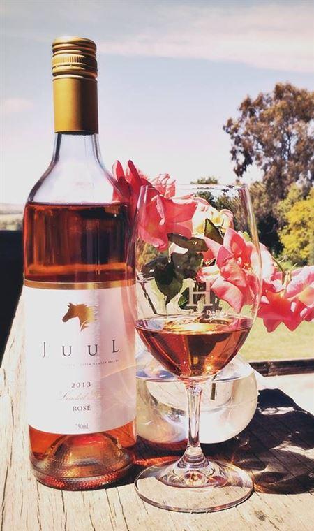 Vines Restaurant At Hollydene Estate - Hotel VIC 4