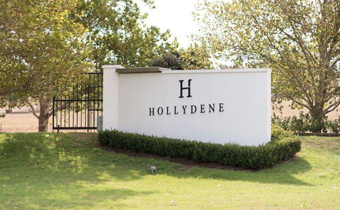 Vines Restaurant At Hollydene Estate - Hotel VIC 6