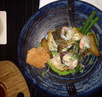 Essence Bar  Grill - Hotel VIC