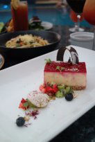 Poolside Restaurant - Hotel VIC 4