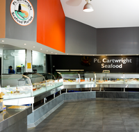 Point Cartwright Seafood Market - Hotel VIC