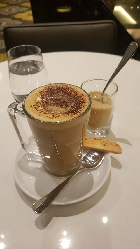 The Waiting Room - Hotel VIC 3