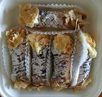 Kurt's Cakes - Hotel VIC