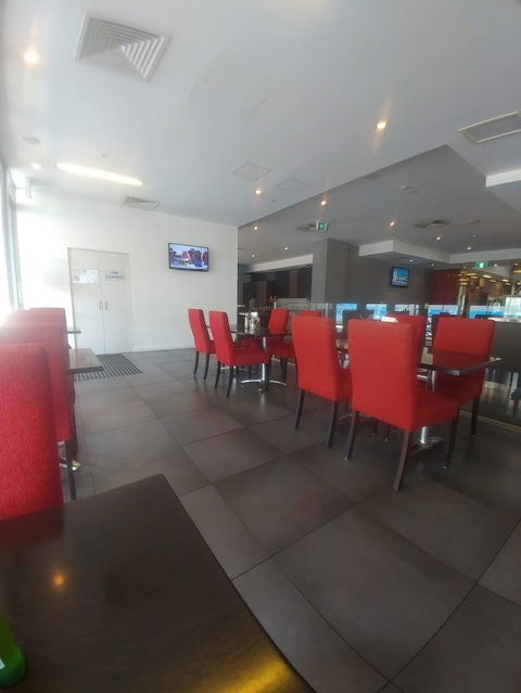 Table Forty Three - Hotel VIC 7