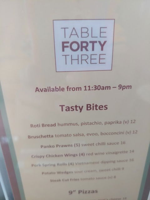 Table Forty Three - Hotel VIC 8