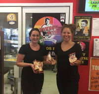 Tommo's Pies - Hotel VIC