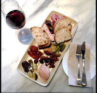 Wine Bar Mona - Hotel VIC