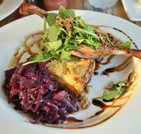 Salt Shaker Cafe  Restaurant - Hotel VIC