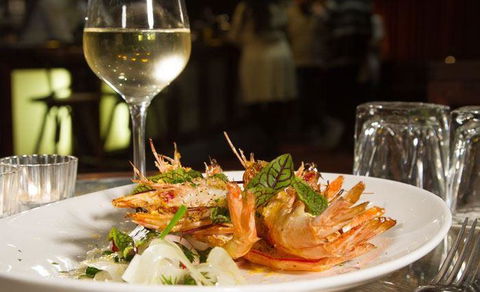 Crown Street Fish Shop - Hotel VIC 12