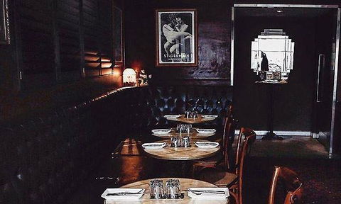 Crown Street Fish Shop - Hotel VIC 16