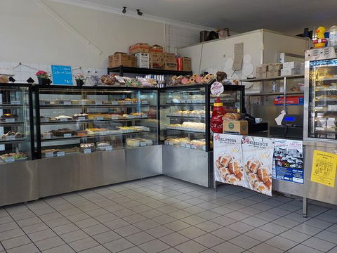 Avon Valley French Hot Bread - Hotel VIC 0