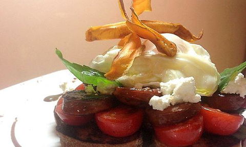 Mad Spuds Cafe - Hotel VIC 6