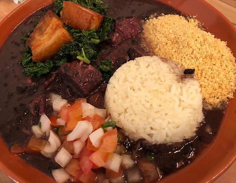 O Brasileiro - Hotel VIC 0