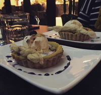 Dish Restaurant - Hotel VIC