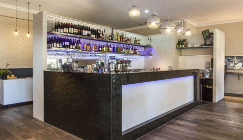 Number One Thai - Hotel VIC 16