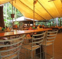 Tides Bar  Restaurant - Hotel VIC