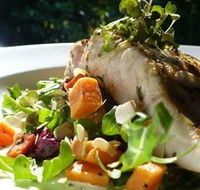 Whet Restaurant - Hotel VIC