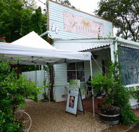 Flutterbies Cottage Cafe - Hotel VIC