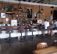 Lulie Street Tavern - Hotel VIC