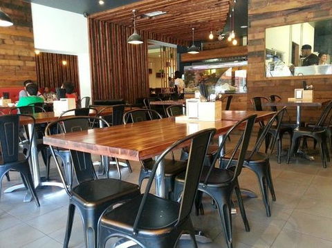 Roti Road - Hotel VIC 0