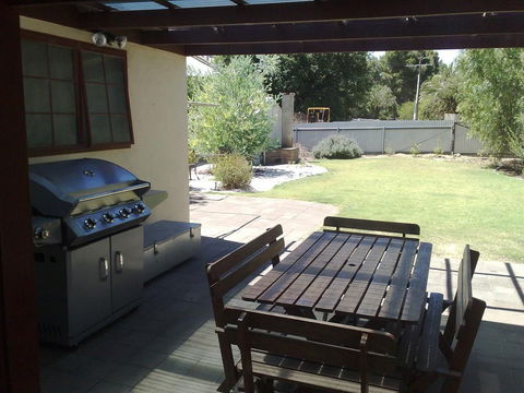 Greenocks Old Telegraph Station - Hotel VIC 3