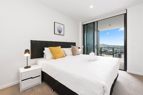 Arise Ivy And Eve - Hotel VIC 4