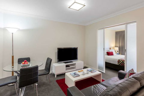Nesuto Mounts Bay Perth Apartment Hotel - Hotel VIC 11