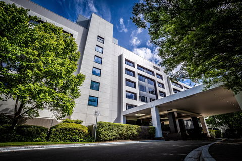 Crowne Plaza Canberra - Hotel VIC 1