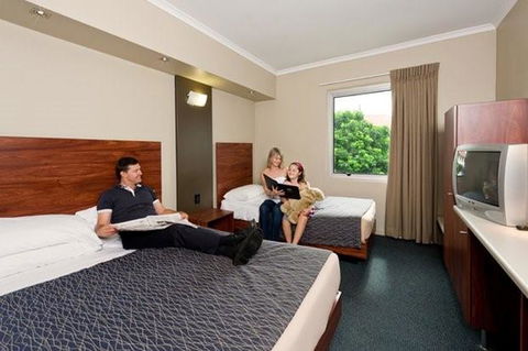 Rocklea International Hotel - Hotel VIC 6