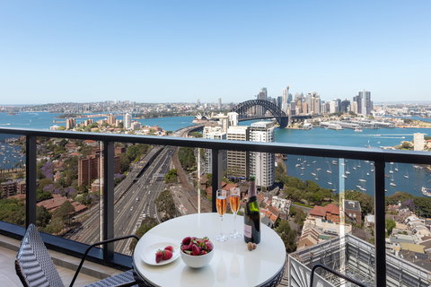 Meriton Serviced Apartments North Sydney - Hotel VIC 13