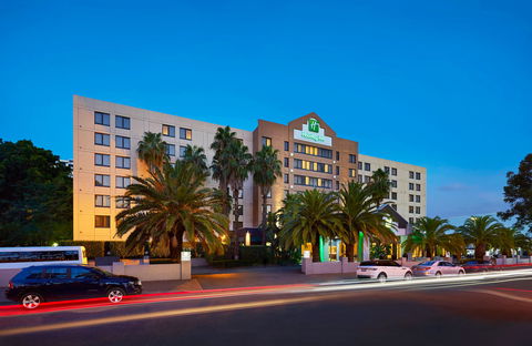 Holiday Inn Parramatta - Hotel VIC 2