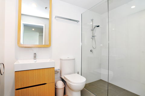 Arise Brisbane One - Hotel VIC 8