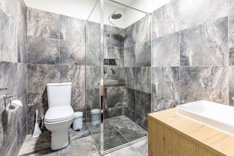 Nightcap At Commercial Hotel - Hotel VIC 6