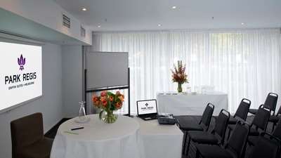Park Regis Griffins Suites - Hotel VIC 10