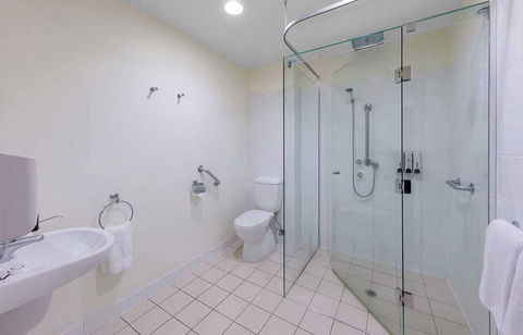 Park Regis Griffins Suites - Hotel VIC 16