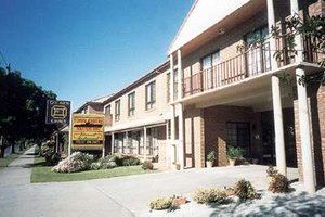 Mullengandra NSW Hotel VIC