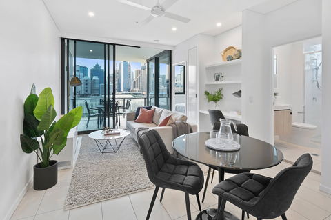 Arise On Hope Street - Hotel VIC 2