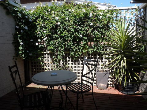 Admiralty Inn - Hotel VIC 1