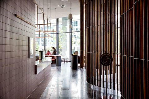 A By Adina Canberra - Hotel VIC 11