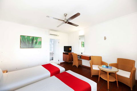 Ramada By Wyndham Cairns City Centre - Hotel VIC 2
