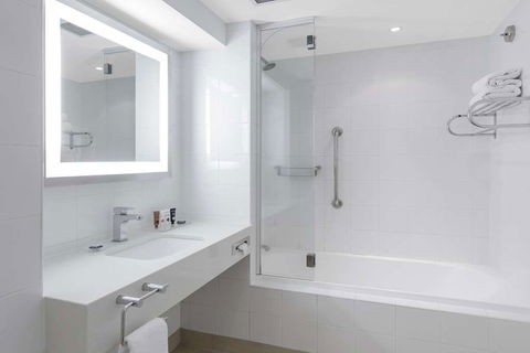 Amora Hotel Brisbane - Hotel VIC 2
