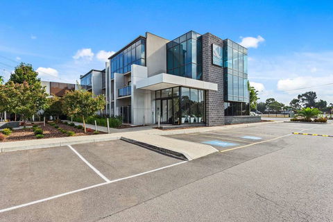 Quality Inn Taylors Lakes Motel - Hotel VIC 1