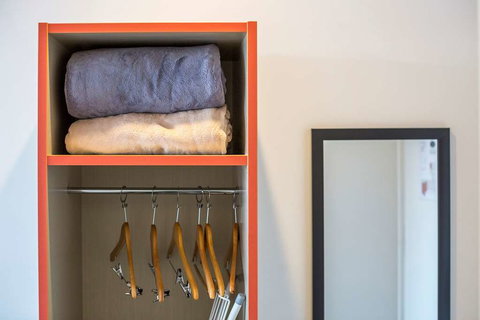 Nightcap At Waltzing Matilda Hotel - Hotel VIC 7