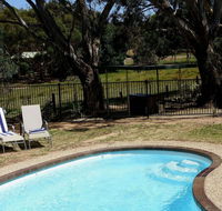Golden Heritage Motor Inn  Cottages - Hotel VIC