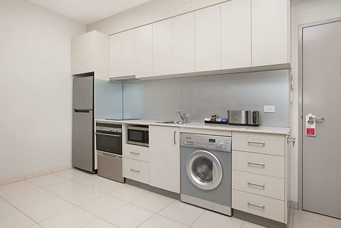 Ramada Suites Zen Quarter Darwin - Hotel VIC 5