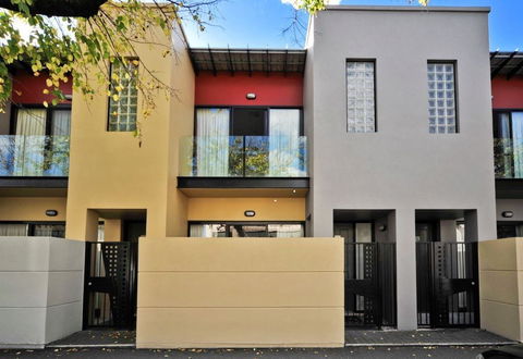 RNR Apartments, Adelaide - Hotel VIC 0