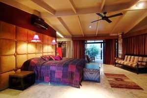 Trinity Beach Palace - Hotel VIC 2