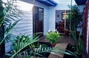 Tomewin NSW Hotel VIC