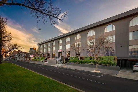 Best Western Plus Travel Inn Hotel - Hotel VIC 0